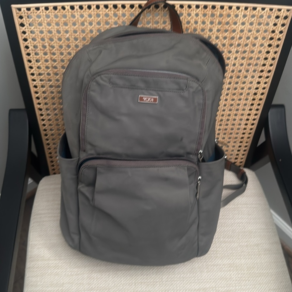 TUMI Gray Nylon Backpack with brown leather detail - Picture 3 of 11